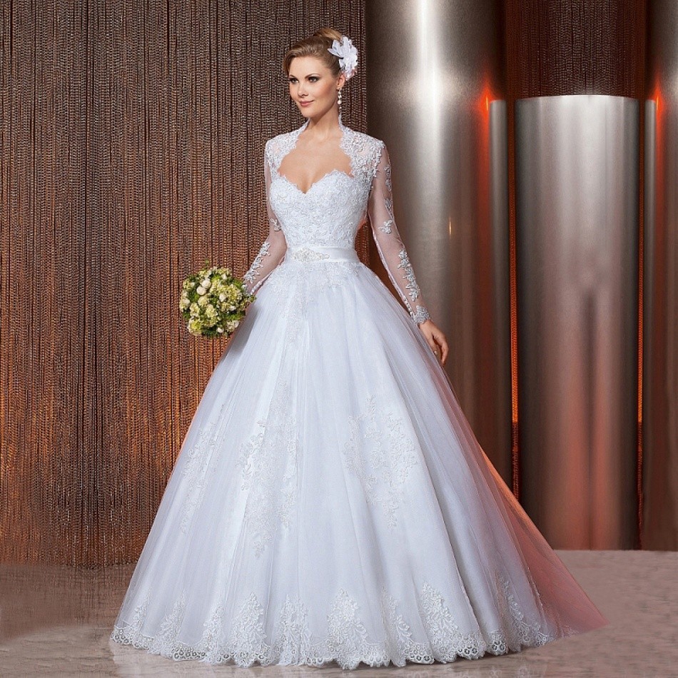 45 VESTIDOS de NOVIAS Enamoradas, PEINADOS de Novia